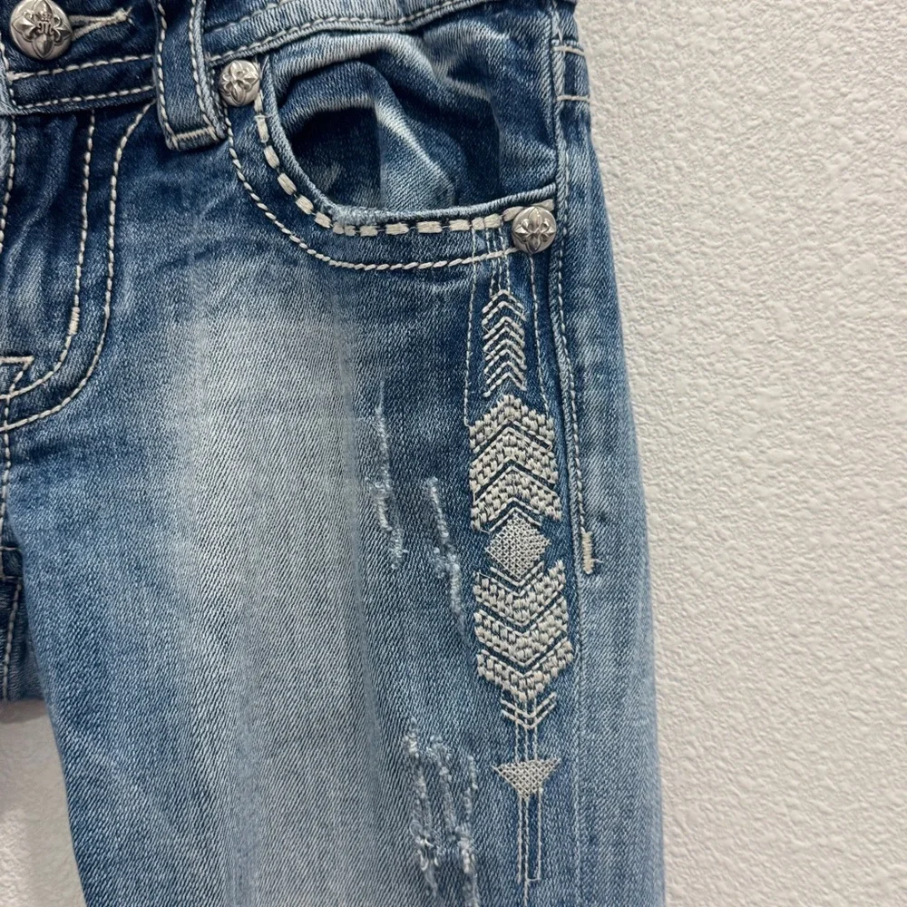 Miss Me Signature Rise Boot Cut Jeans size 27 Light distressed Jeans - Picture 3 of 12